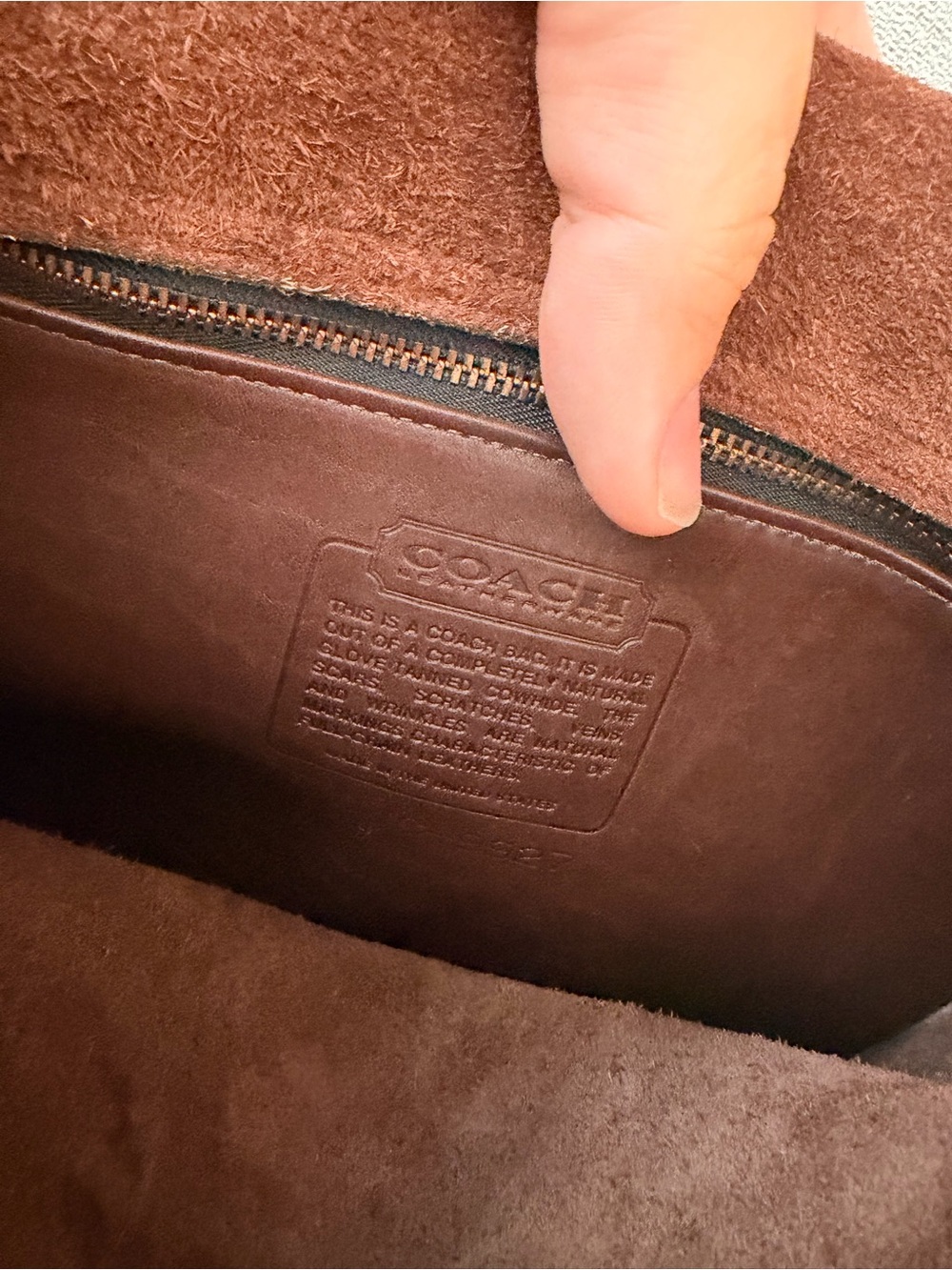 Coach Vintage Willis Brown Leather Brass Hardware - Picture 7 of 9